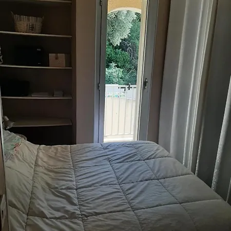 T2 Nath アパート *